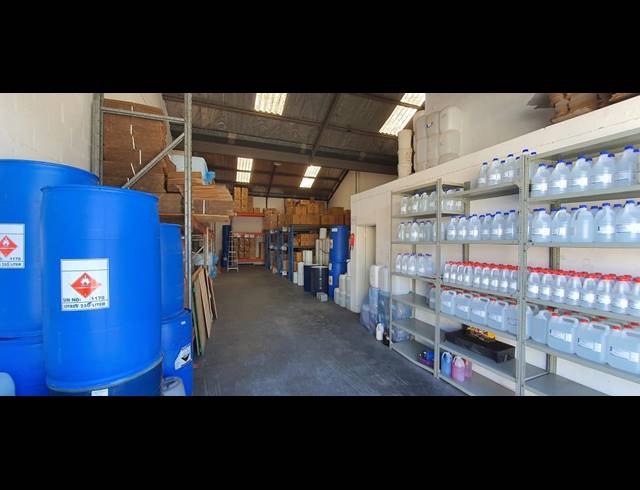 210M² WAREHOUSE TO LET IN AIRPORT INDUSTRIA